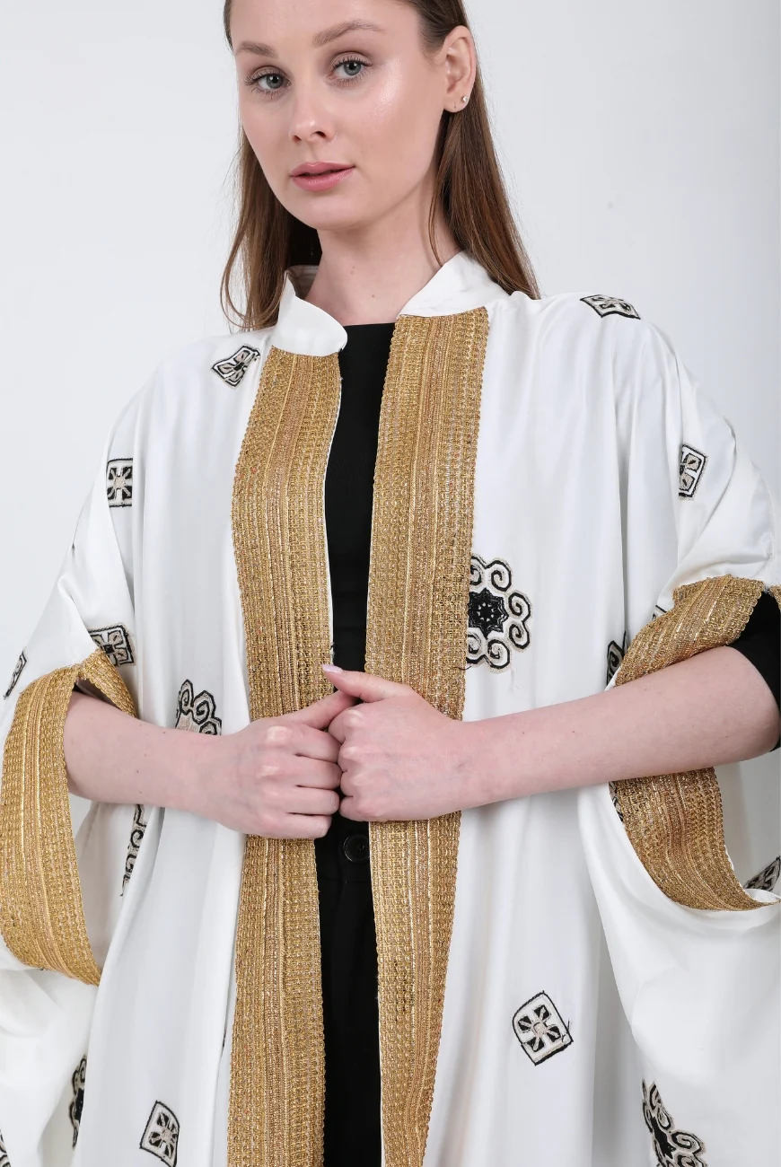 Flower Embroidered Kaftan - Image 3